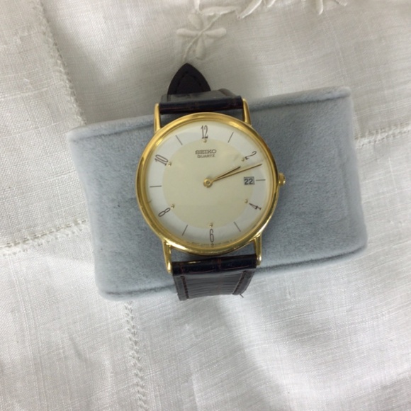 Vintage Seiko dress watch 5Y39-7010 - Picture 5 of 9